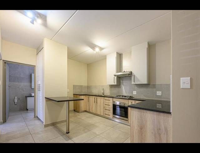 1 BEDROOM PROPERTY TO RENT IN DIE BULT